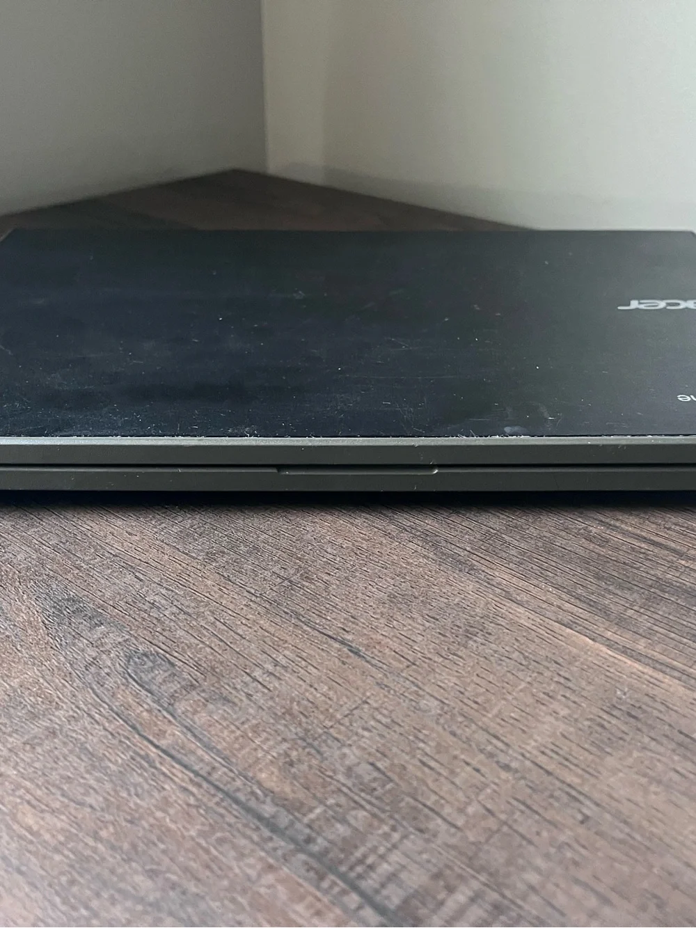 Acer Chromebook 11 - Black Compact Chrome Laptop **no charger** great for kids